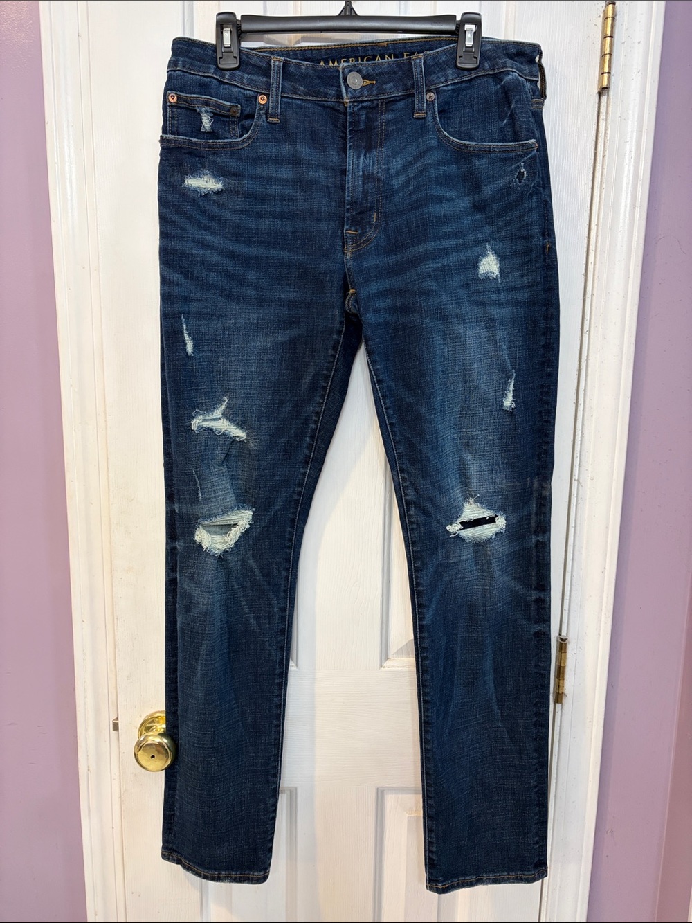 American Eagle Outfitters Men's Dark Blue Distressed Skinny Jeans